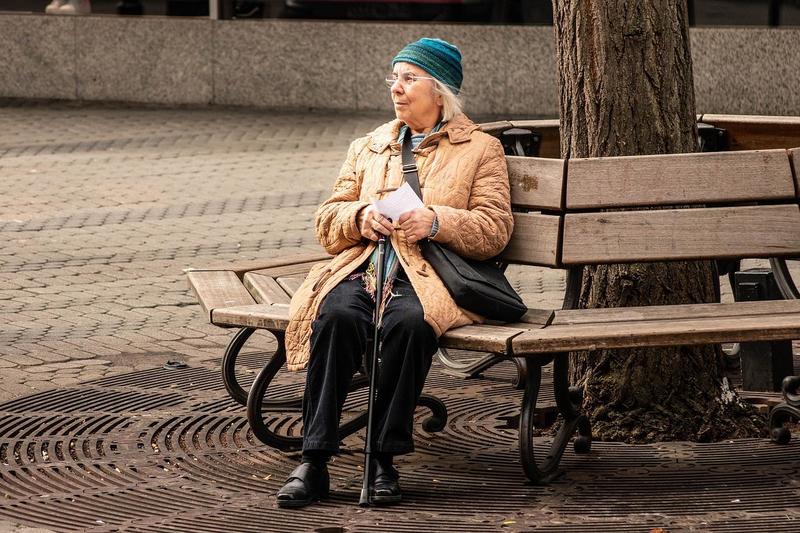 Как в Воронежской области работает система долговременного ухода за пожилыми людьми 