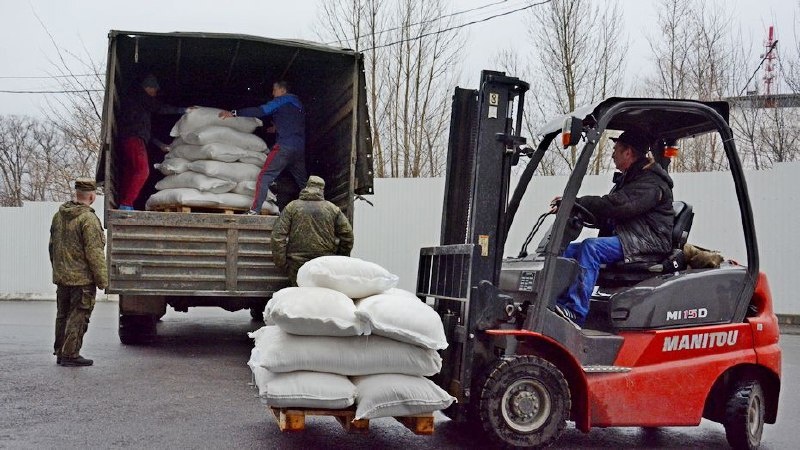 Проводы в поле хлеборобов, новый стадион и помощь бойцам СВО