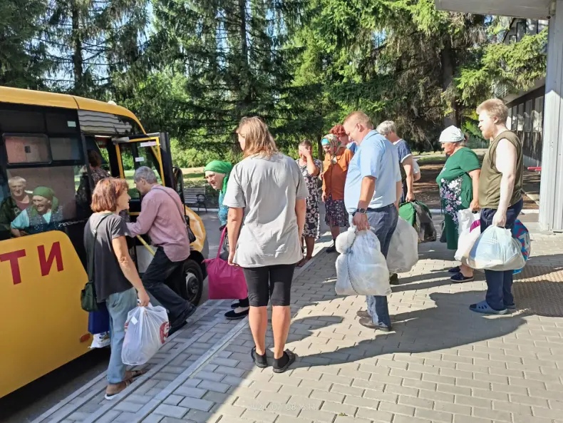 Жителей трёх сёл Подгоренского района эвакуировали после пожара на складе с боеприпасами