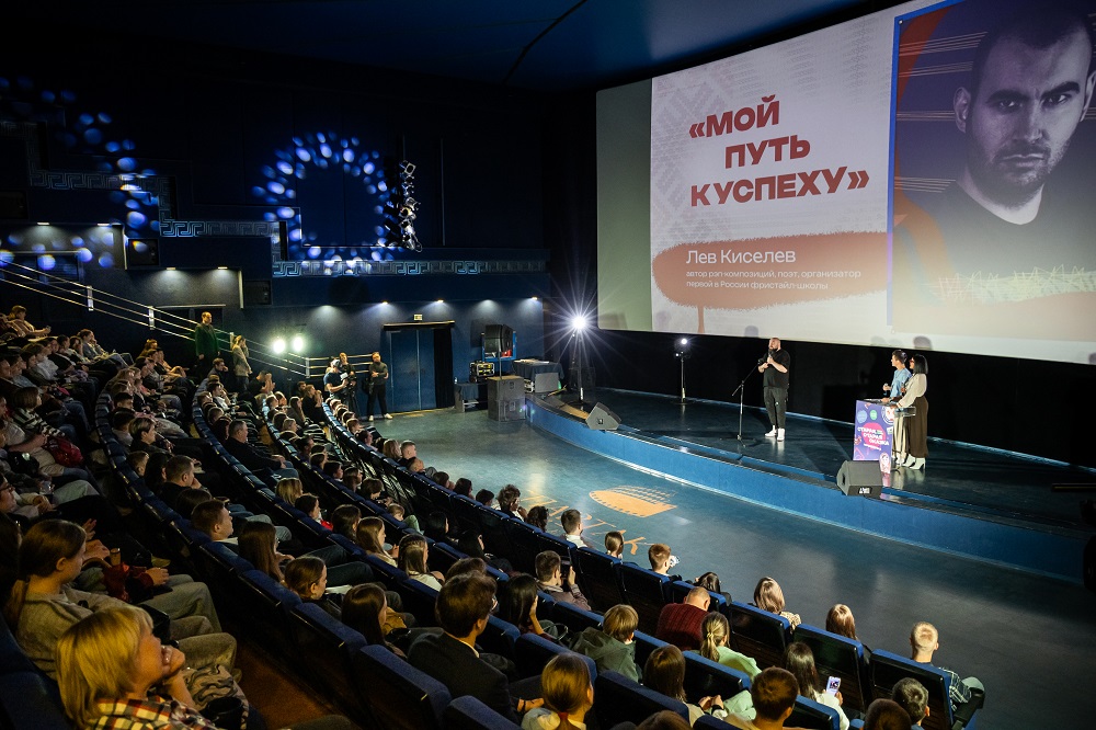 Победителей ежегодного детского фестиваля «Старая, старая, сказка» наградили в Воронеже 