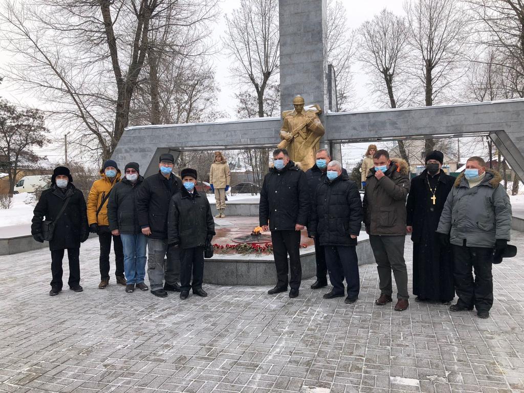 Воронежцы возложили цветы к вечному огню в годовщину освобождения города от фашистских оккупантов