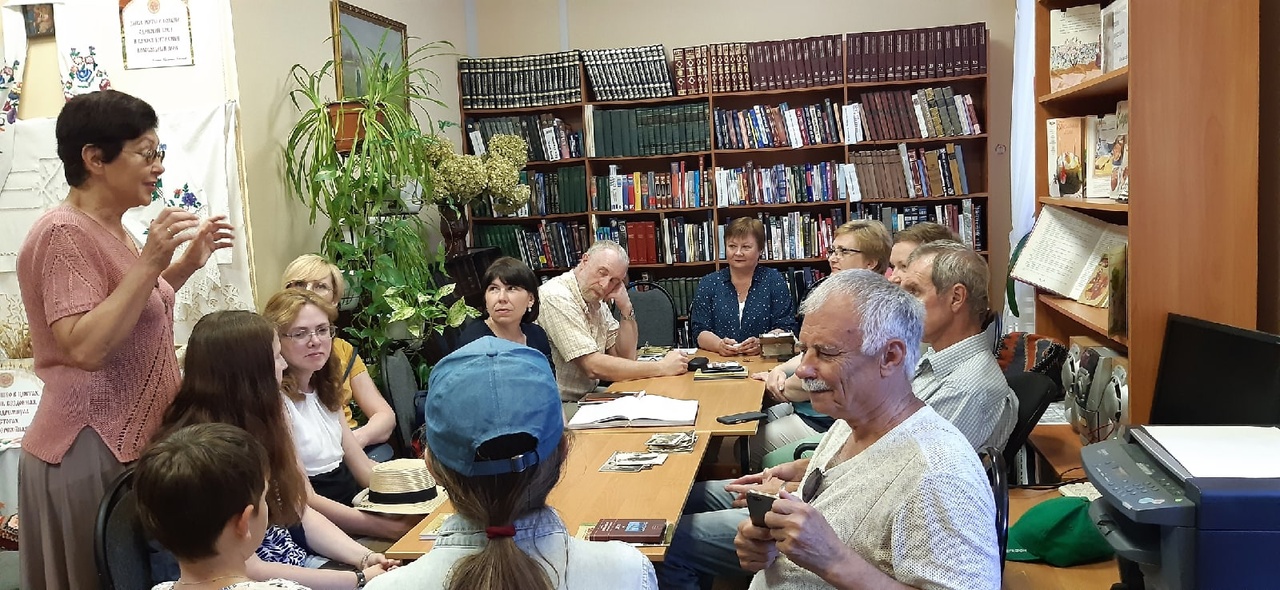  В библиотеке им. Кольцова прошла встреча с создателями книги о боях за Воронеж