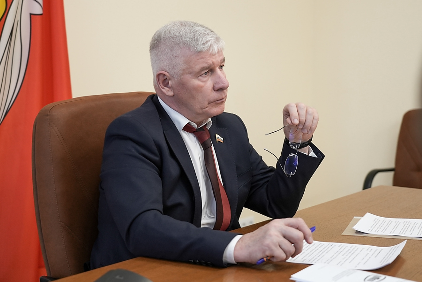 Сергей Сажин представил отчёт о депутатской работе