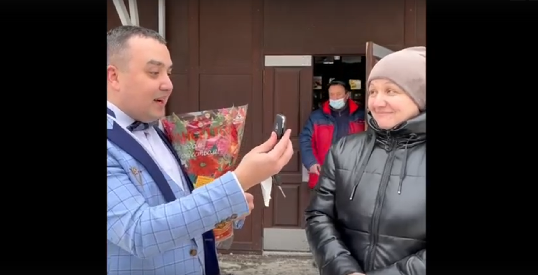 Жительница Семилук выиграла машину за прививку от ковида