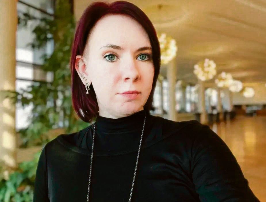 Бургонова.jpg