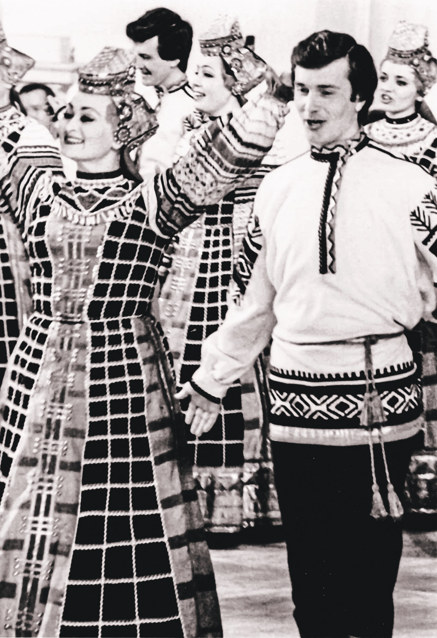 Тамара Адоньева и Сергей Золотарев поют Лимановские страдания.jpg