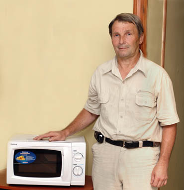 В редакции газеты «Коммуна» тожественно вручили главный приз нашему постоянному подписчику из города Лиски Сергею Галахову.