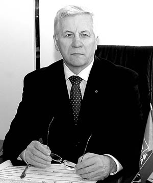 Владимир Овчаренко