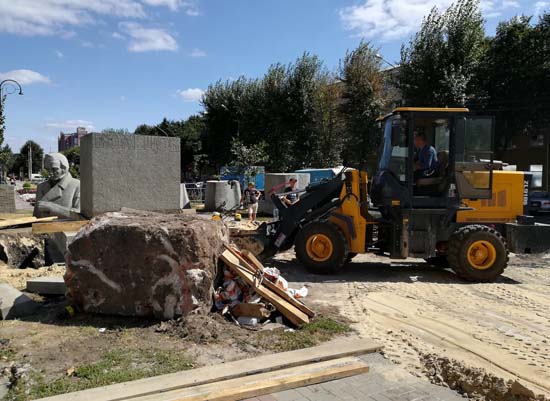 памятник Кольцову