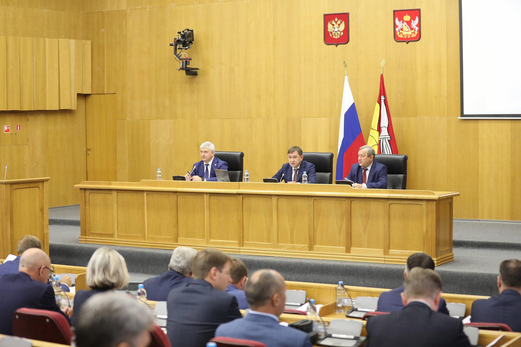 Итоги недели: областные министерства и земельные наделы для бойцов СВО