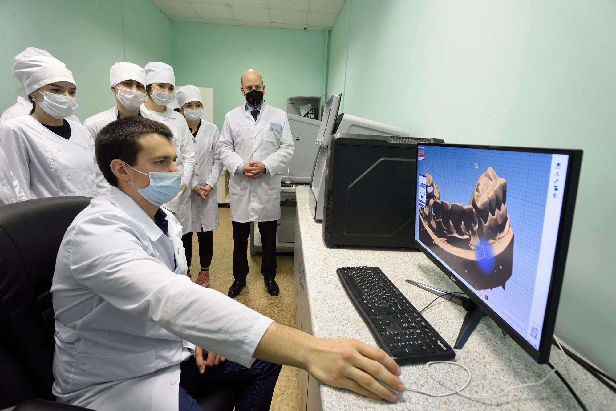 «Статус университетской стоматологической клиники обязывает» 
