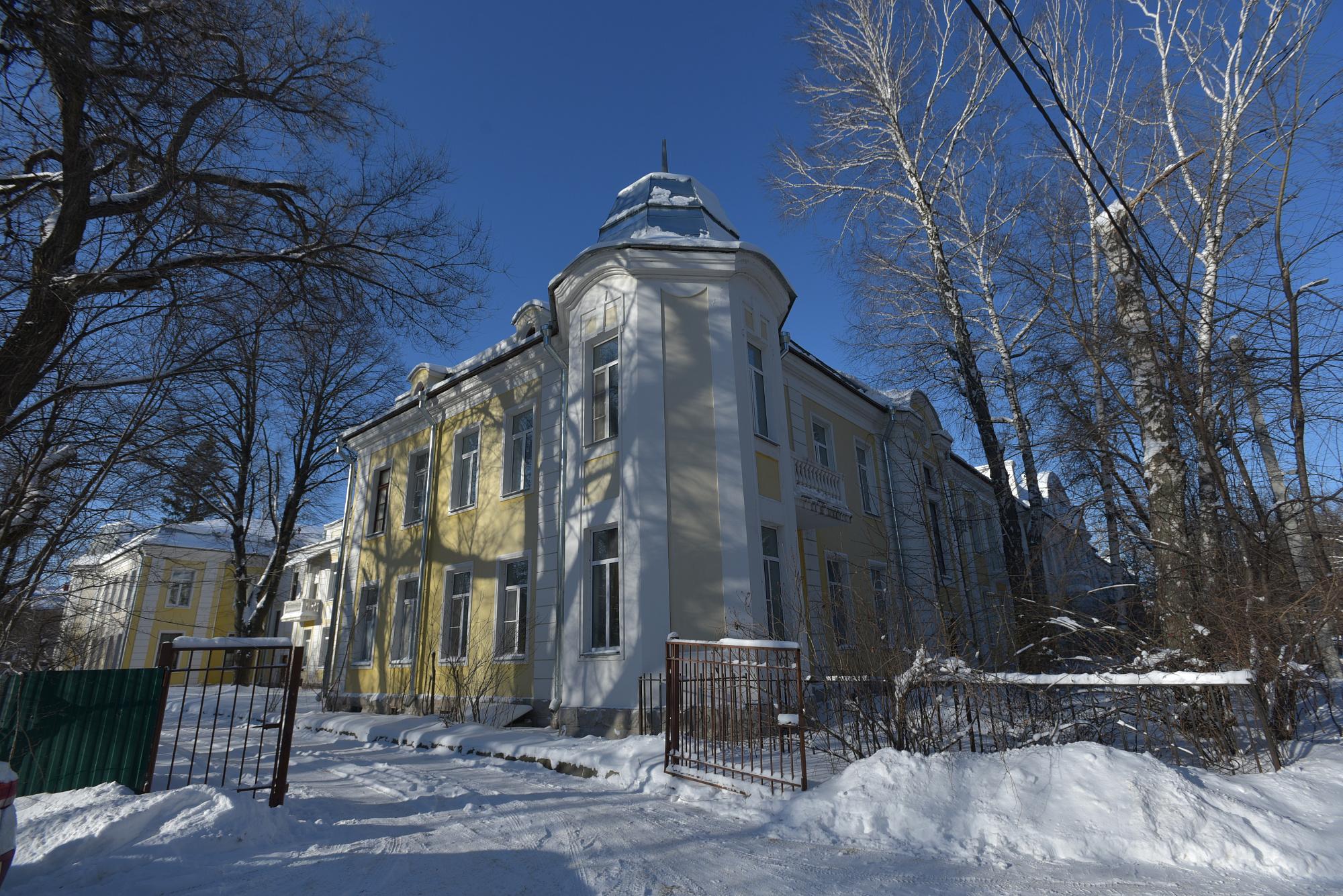 «Профессорский» корпус. Воронежский математик рассказывает об истории легендарного дома