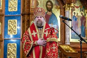 С Пасхой поздравил воронежцев митрополит Леонтий