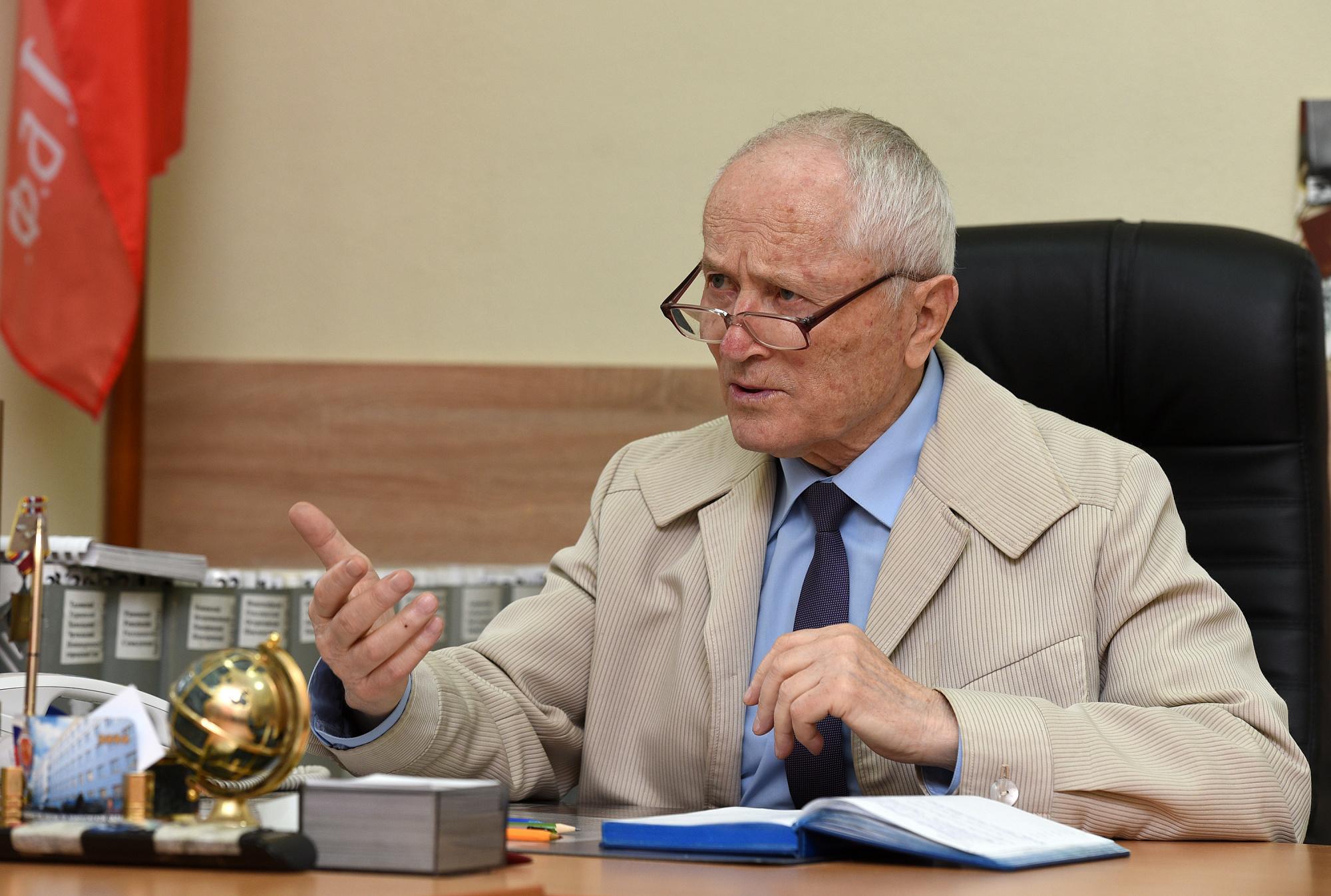 Станислав Ходаковский: «Пожилым людям порой внимание необходимо больше, чем продуктовый набор к празднику» 