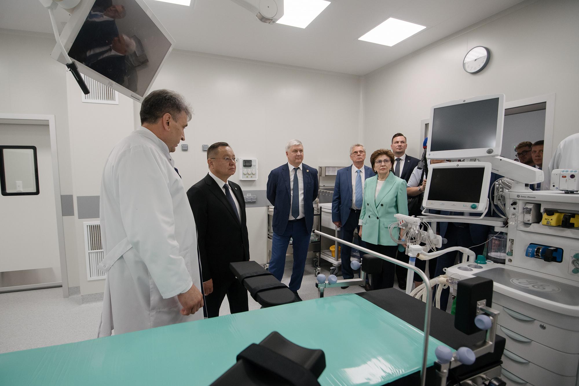 Возведение соцобъектов – на высшем уровне
