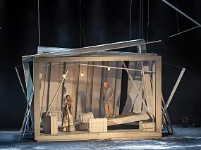 Чего больше: щелей или&hellip;