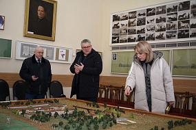 В приоритете не слова, а&hellip;